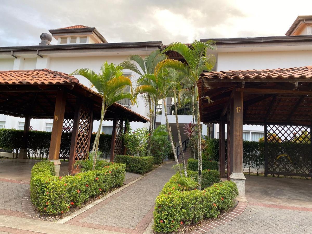 Palm Coast Luxury Rentals Esterillos Este Kültér fotó